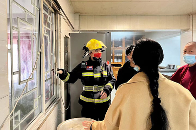 筑牢信仰殿堂安全屏障——甘孜州開展寺廟消防安全專項(xiàng)檢查與檢測(cè)服務(wù)